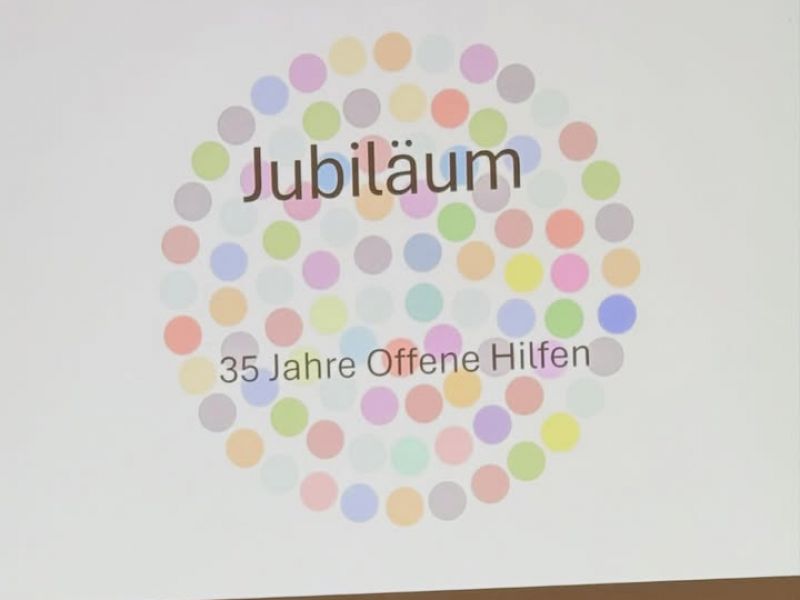 Dekoratives Bild eines Instagram Posts der Offenen Hilfen